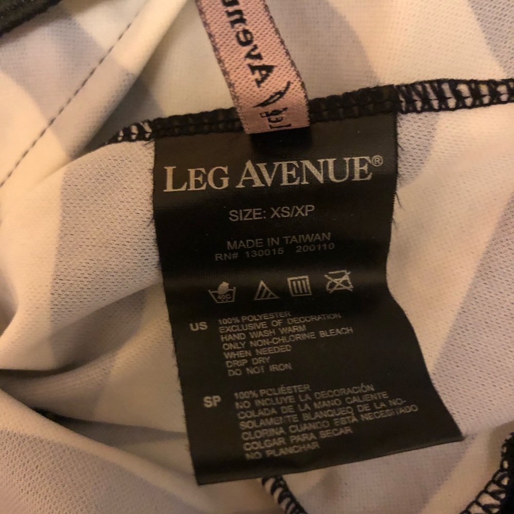 🌟B2G1🌟 Leg Avenue XS Sexy Honeybee Costume - Picture 5 of 15